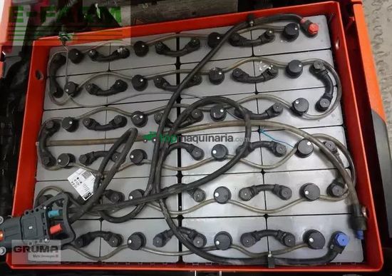 Elevadora - Linde - e 18 evo 386-02