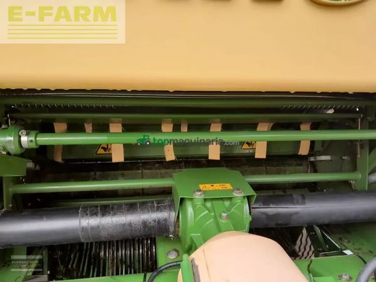 Empacadora gigant - Krone - comprima v 150xc