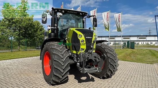Tractor agrícola - Claas - arion 630 cmatic