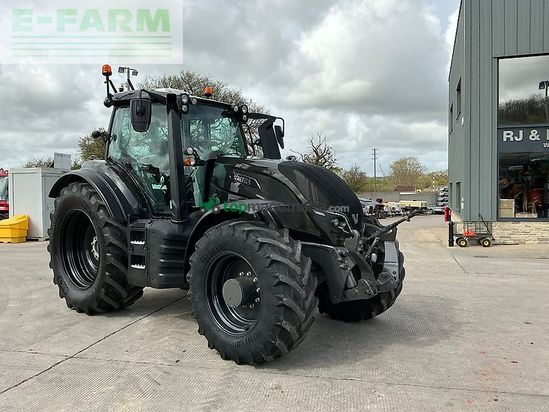 Tractor agrícola - Valtra - t194 versu unlimited (st26337)