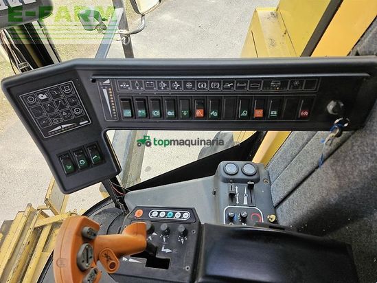 Cosechadora de Cereal - Claas - jaguar 990 tt