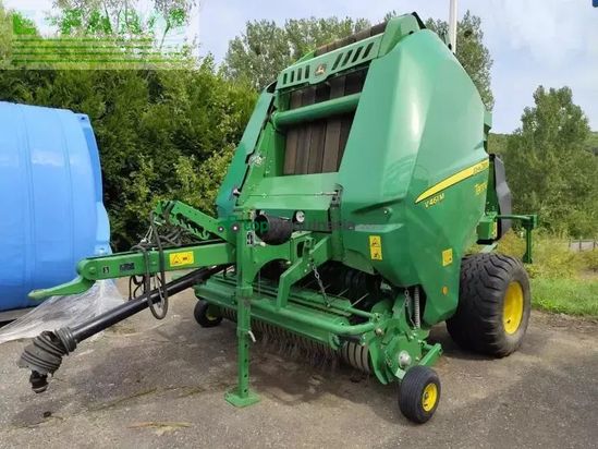 Empacadora gigant - John Deere - v461m