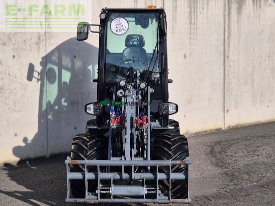 Minicargadora - Giant - g2200 x-tra hd