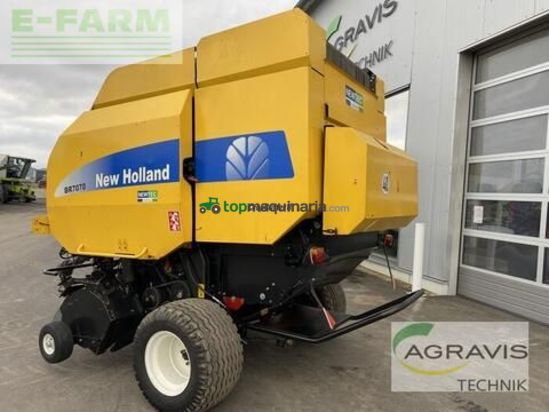 Empacadora gigant - New Holland - br 7070 ec