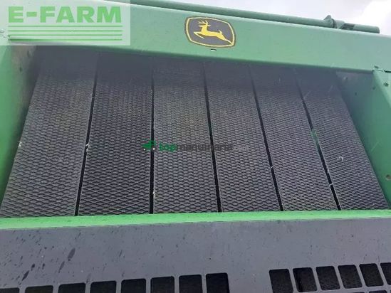 Empacadora gigant - John Deere - 592