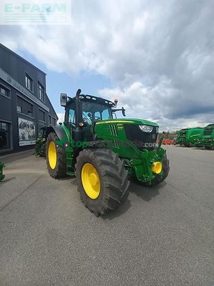 Tractor agrícola - John Deere - 6215r