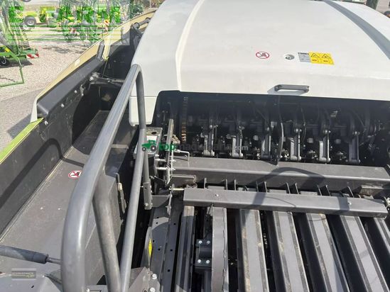 Empacadora gigant - Claas - quadrant 5200 fc