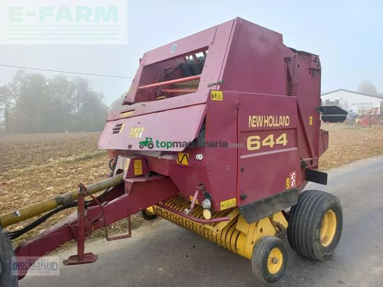 Empacadora gigant - New Holland - 644