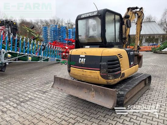 Excavadora - Caterpillar - 304.5