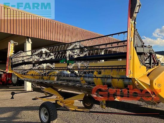 Cosechadora de Cereal - New Holland - cx 5.90 t4b