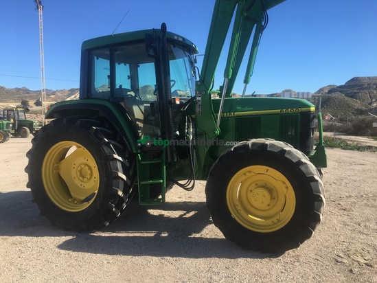 Tractor agrícola - John Deere - 6600