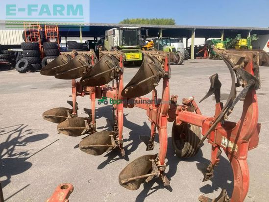 Arado - Gregoire Besson - charrue rb 41