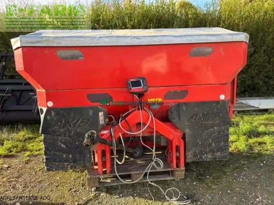 Esparcidor - Kuhn - axis 401 w