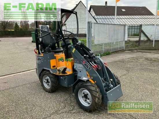 Minicargadora - Giant - g1200