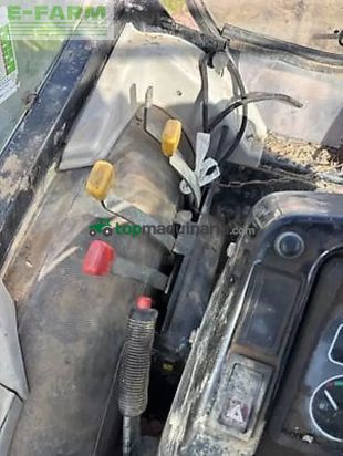 Tractor agrícola -  - mach 4