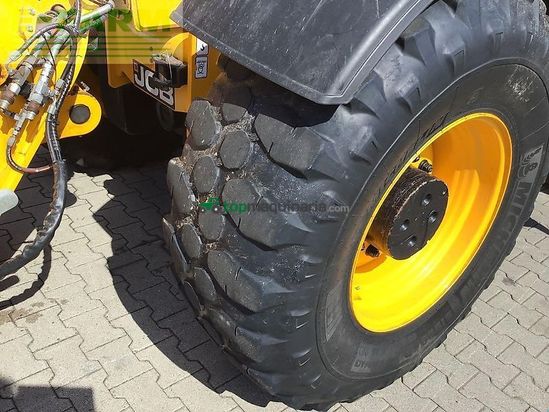 Telescopica - JCB - 560-80 agri xtra