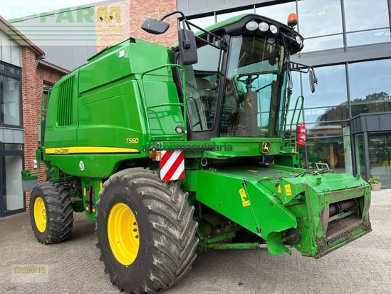 Cosechadora de Cereal - John Deere - t560