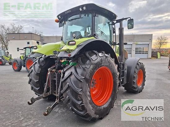 Tractor agrícola - Claas - axion 810 cebis