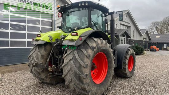 Tractor agrícola - Claas - axion 850 cmatic med frontlift