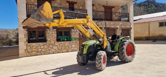 Tractor agrícola - Claas - Nectis 247F