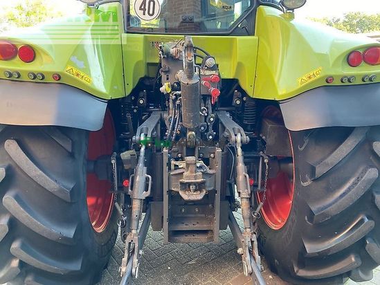 Tractor agrícola - Claas - arion 640
