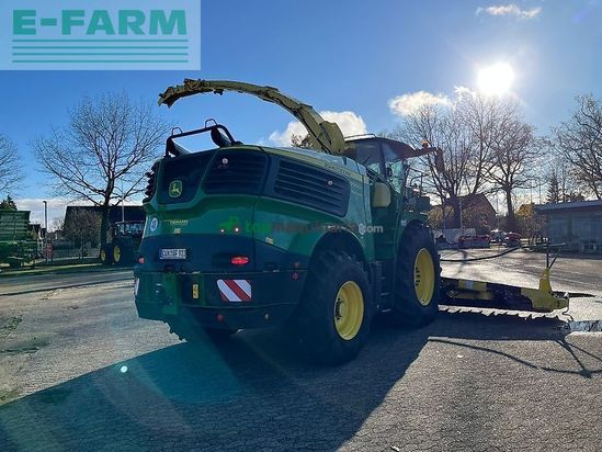 Cosechadora de Cereal - John Deere - 9900 mit kemper 375