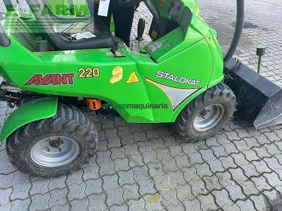 Minicargadora - Avant - 220 benzin