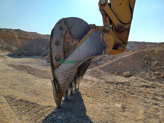 Excavadora CATERPILLAR 375ME