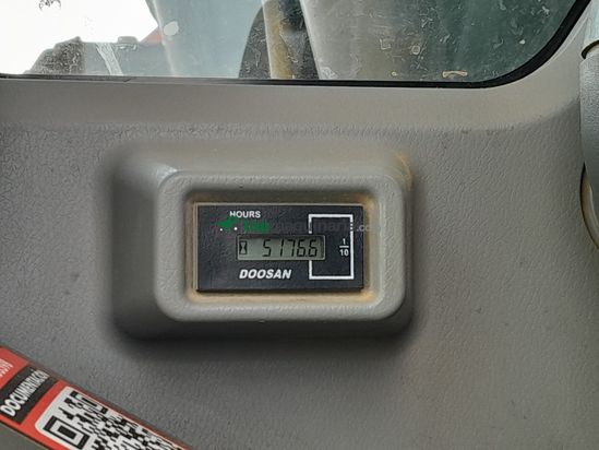 DOOSAN DX235LCR
