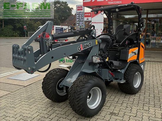 Minicargadora - Giant - g2500 hd