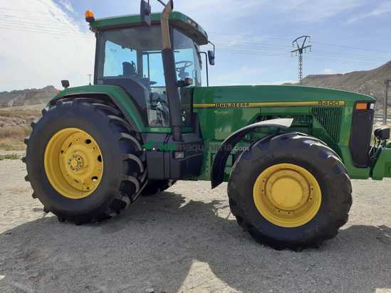 Tractor agrícola - John Deere - 8400