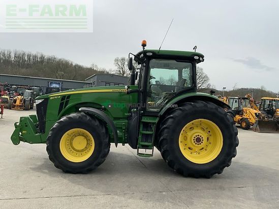 Tractor agrícola - John Deere - 8270r tractor (st21773)