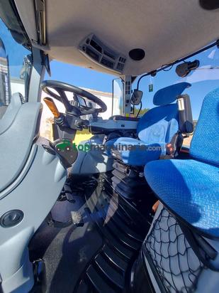 Tractor agrícola - New Holland - T7.235SW con pala 