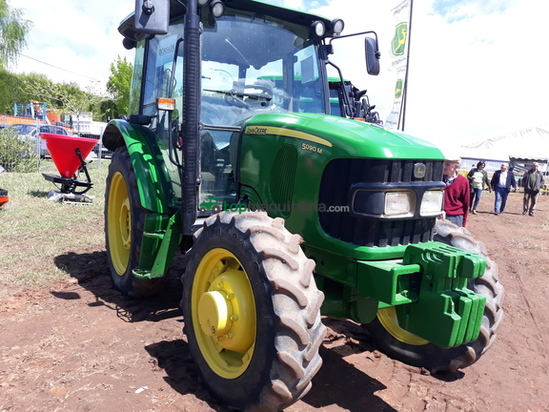 Tractor agrícola - John Deere - 5090 M