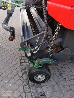Empacadora gigant - Kuhn - lsb 1270