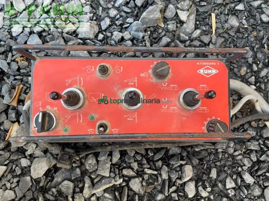 Esparcidor - Kuhn - désileuse pailleuse 6070 kuhn