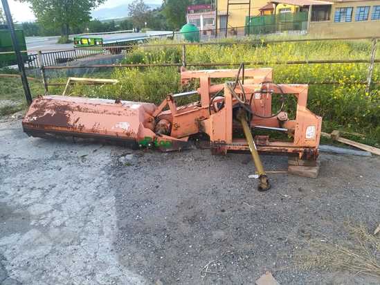 Trituradora lateral - Fall