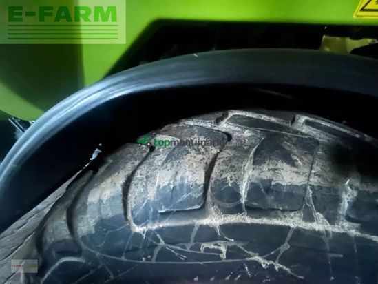 Empacadora gigant - Claas - rollant 454 rc uniwrap