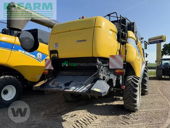 Cosechadora de Cereal - New Holland - cx 8090