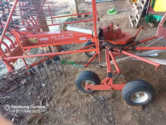 Rastrillo hilerador de rotor KUNT GM de 4 metros