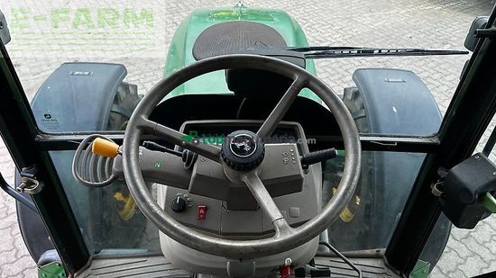 Tractor agrícola - John Deere - 5100 r