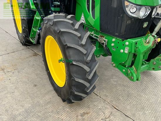 Tractor agrícola - John Deere - 6120m tractor (st26118)