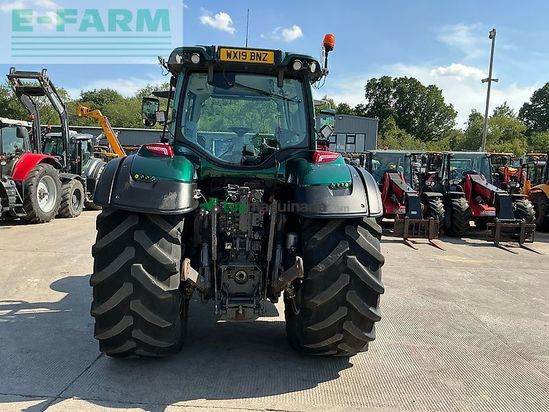 Tractor agrícola - Valtra - t254 versu tractor (st26250)