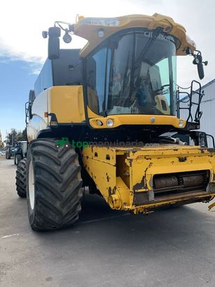 Cosechadora de Cereal - New Holland - cr 9080