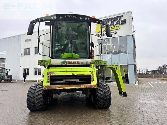 Cosechadora de Cereal - Claas - lexion 670 tt + v770