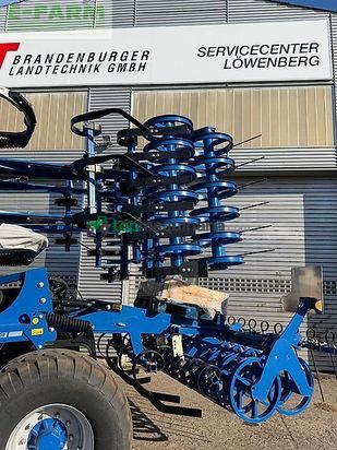 Cultivador - Kockerling - vector 570