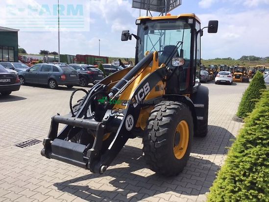 Minicargadora - JCB - 409 (40 km/h)