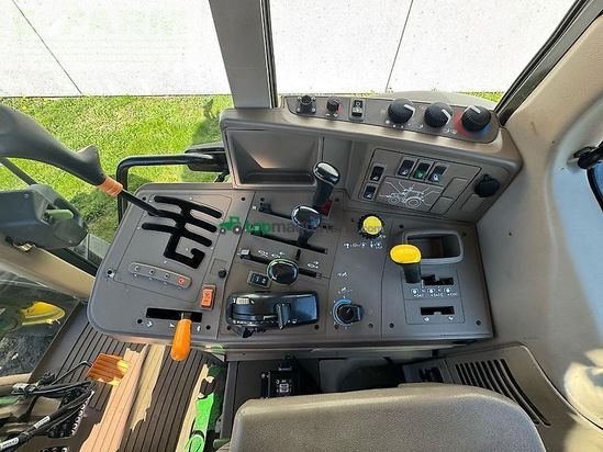 Tractor agrícola - John Deere - 6330