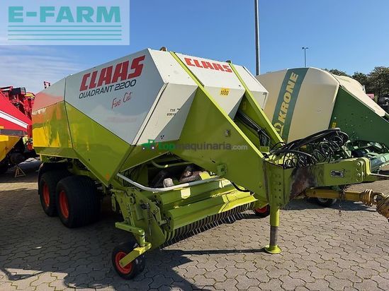 Empacadora gigant - Claas - quadrant 2200 fine cut