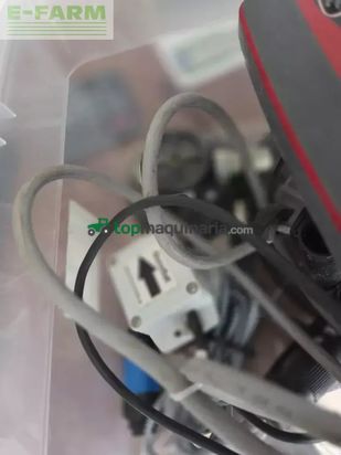 Esparcidor - Kuhn - axis 40.2 m-emc w v8